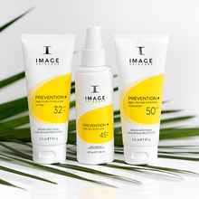 Load image into Gallery viewer, PREVENTION+ Daily Ultimate Protection Moisturiser SPF 50

